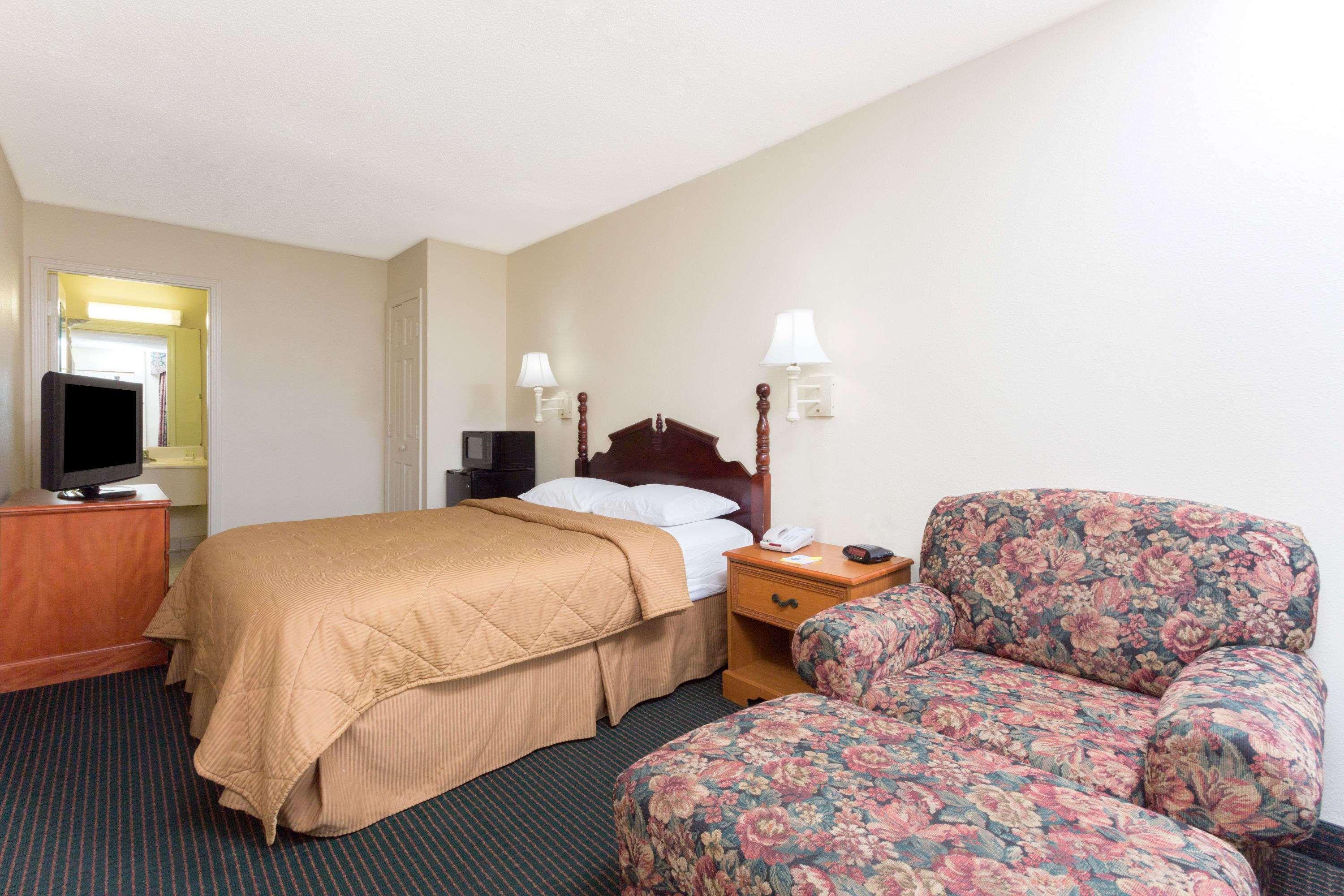 Days Inn & Suites By Wyndham Vicksburg Eksteriør billede