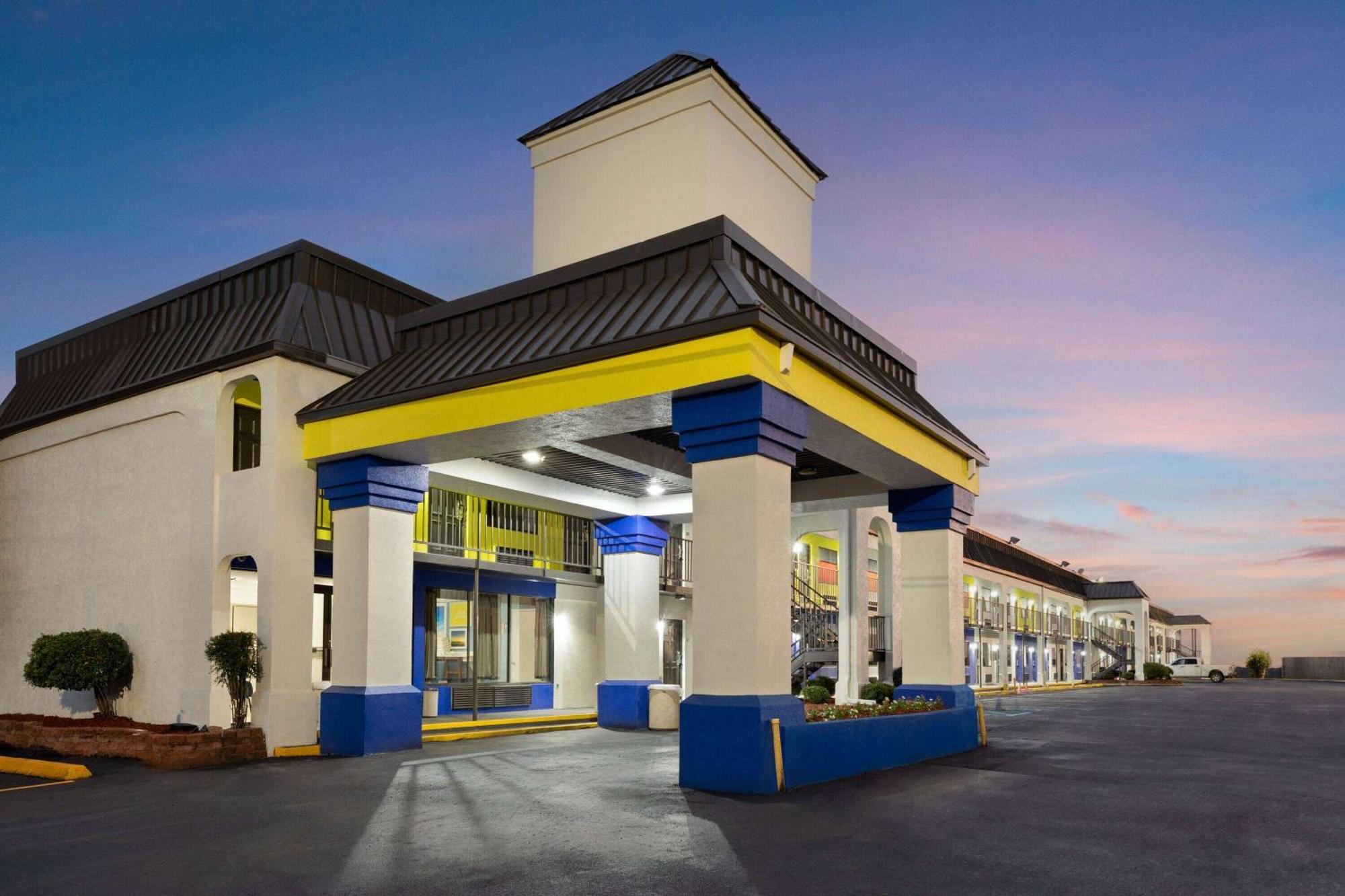 Days Inn & Suites By Wyndham Vicksburg Eksteriør billede